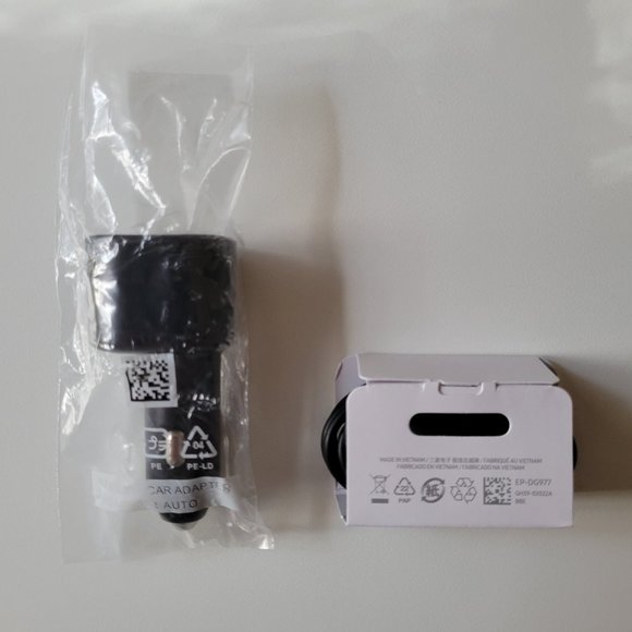 SAMSUNG Super Fast Dual Car Charger (45W+15W) w/Type-C Charging Cable SET OEM - Picture 1 of 4